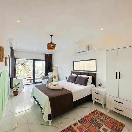 Le 2 Hotel *